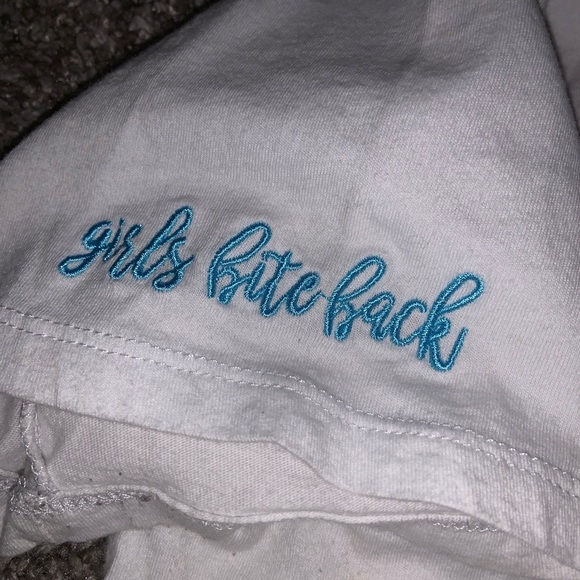 “Girls Bite Back” Rue21 Crop Top - Picture 1 of 4